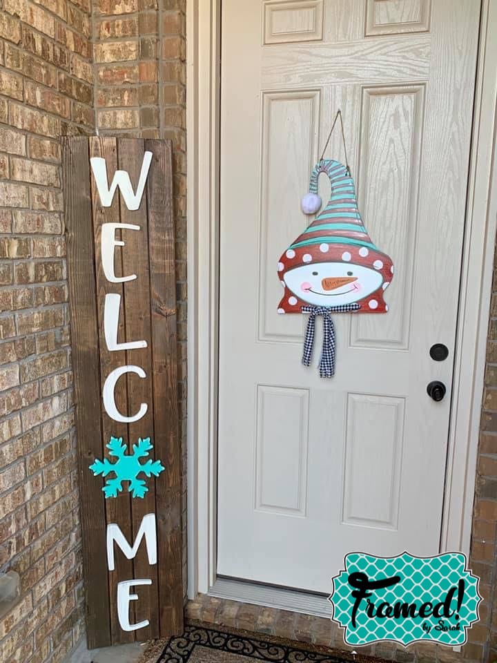 Winter Snowflake DIY Welcome Sign and Door Hanger