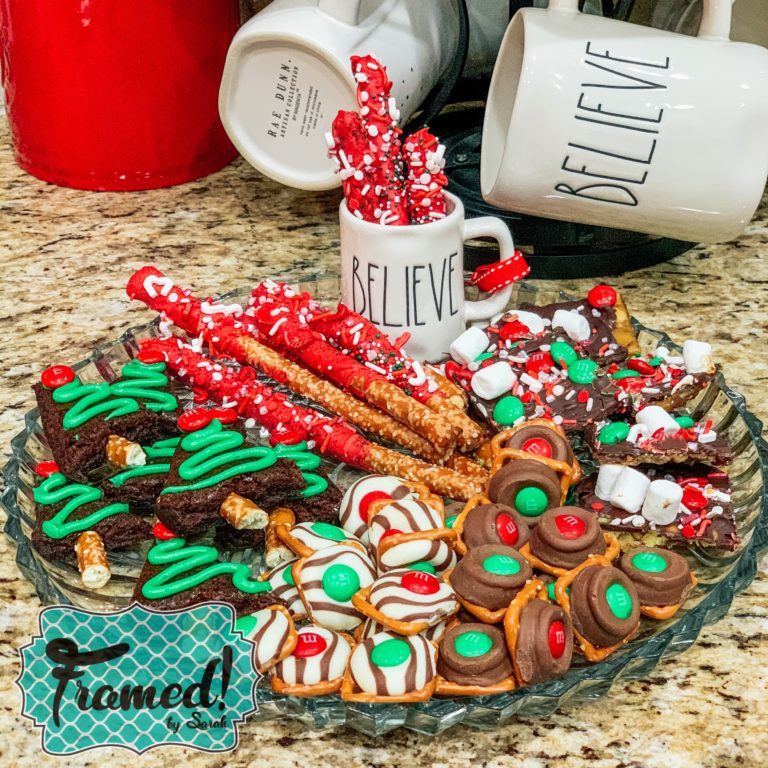 Easy Christmas Snack Tray