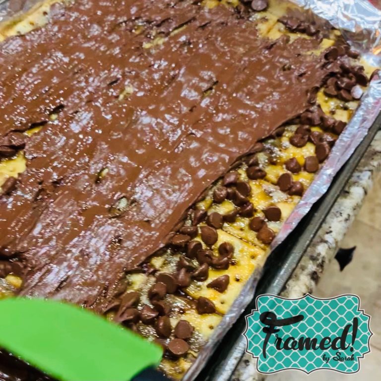 Easy Christmas Snack Tray
