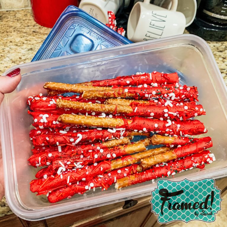 Easy Christmas Snack Tray Dipped Pretzel