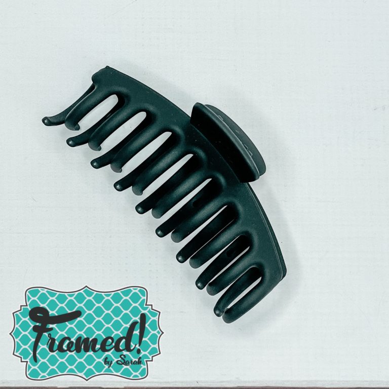 Black claw clip